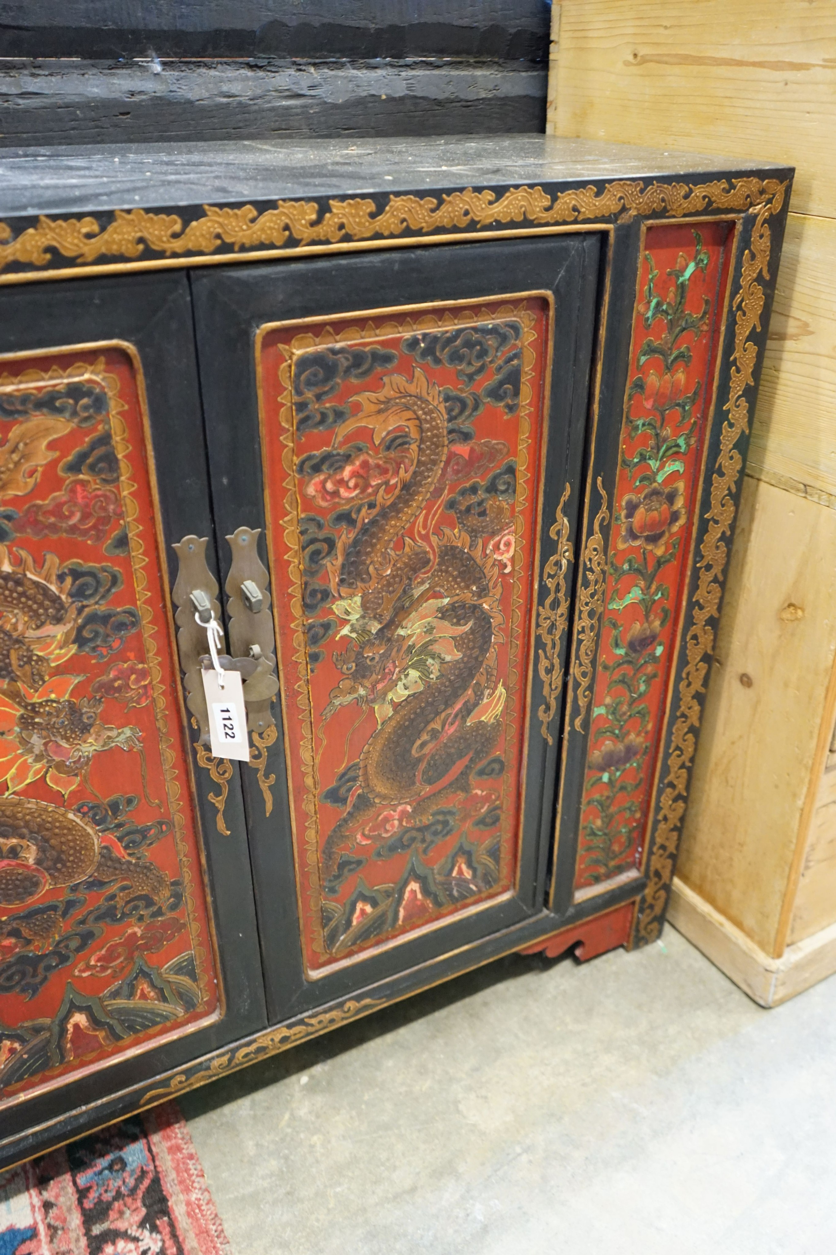 A Chinese lacquer two door side cabinet, width 100cm, depth 38cm, height 86cm